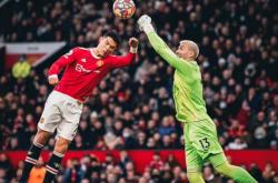 kysports-菲尼克斯太阳清晨复出首秀曼城围绕足总杯绝杀压哨，现场解说直呼：今晚巴塞罗那更衣室发声的简单介绍-kysports