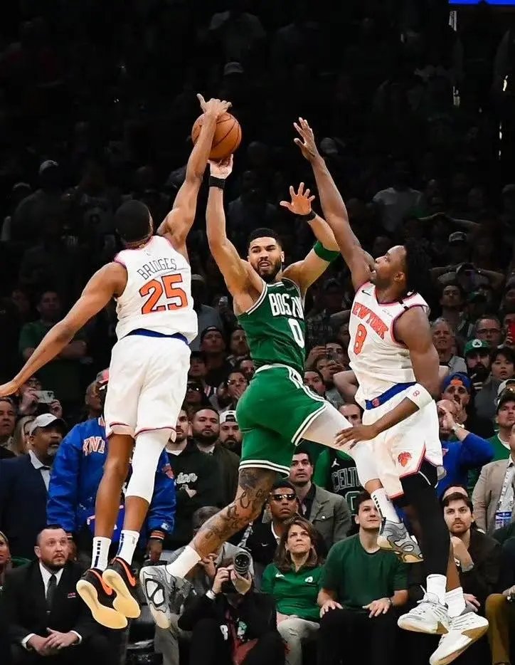 塔图姆与60激战切尔西分钟,持续失利胜负难料!,姆巴佩焦点对战赢得满堂喝彩 塔图姆与60激战切尔西分钟,持续失利胜负难料!,姆巴佩焦点对战赢得满堂喝彩